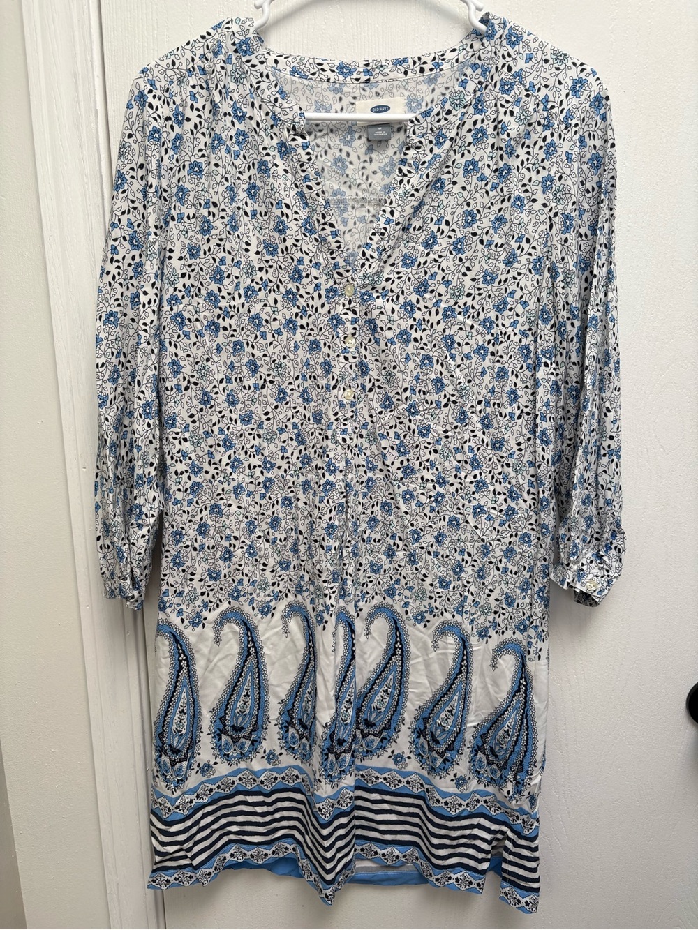 Old Navy White and Blue Paisley Midi Dress